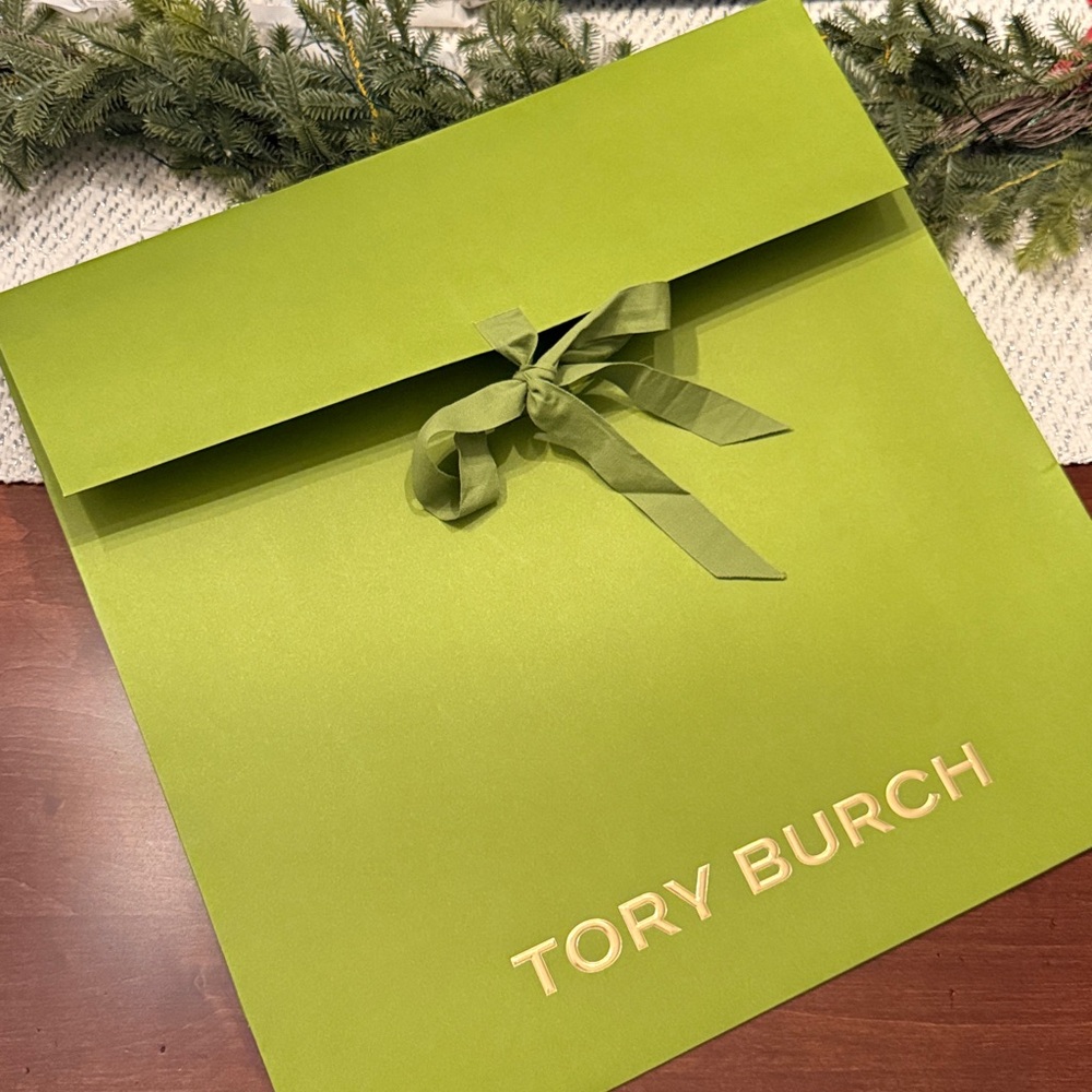 XL Tory Burch gift bag. Newest style green, green ribbon. New 2025 season!